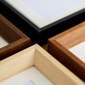 Cadre photo en bois massif sur mesure avec face en acrylique, multicolore, pour décoration de maison et de bureau - Product Image 2