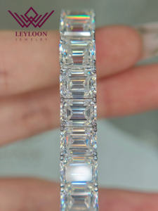 Bracelet tennis en moissanite taille émeraude - Or massif 14 carats plaqué or avec double fermoir de sécurité - Bijoux de fiançailles - Product Image 2