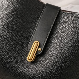 Bolso de Mano y Bandolera de Cuero para Mujer, Ideal para Cenas y Citas, Elegante y Disponible a Buen Precio - Product Image 3