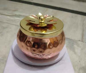 ขาตั้งจานแก้วใสพร้อมถาดวางเค้กและจานขนมหวานดีไซน์ใบไม้แห้งทำจากทองแดงขัดเงา - Product Image 3