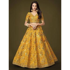 Lehenga Choli de mariage semi-cousu en soie slub à paillettes jaunes attrayantes par Zeel Clothing - Product Image 5