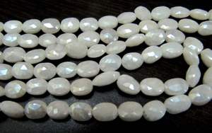 Cuentas de Silverite Blanco Natural, Facetadas Ovaladas, de 10 mm, Tira de 14 Pulgadas de Largo - Product Image 3