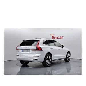 Junio de 2022, Volvo XC60 T8 Ultimate con Volante a la Izquierda, Caja de Cambios Automática, Asientos de Cuero, Cámara Trasera - 13,390 km - Product Image 2