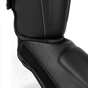 Espinilleras de Alta Calidad con Protección de Cuero PU, Espuma Suave Absorbente de Impactos, Duraderas, Ligeras y Cómodas para Adultos - Product Image 5