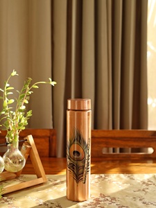 Vente chaude - Bouteille d'eau en cuivre au design personnalisé - Marque privée - Fabrication OEM ODM - Product Image 3