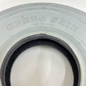 Neumático neumático Cheng Shin CST gris blanco 3.00-4 260X85 10X3 C179 para scooters eléctricos y sillas de ruedas eléctricas de movilidad con líneas rectas - Product Image 2
