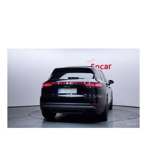 Porsche Cayenne 3.0 2024 con Caja de Cambios Automática, Volante a la Izquierda, Asientos de Cuero, Cámara Trasera - Solo 44,460 Km! - Product Image 4