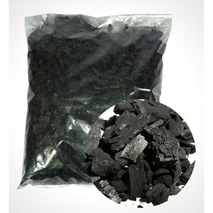 Carbón de madera dura cuidadosamente seleccionado a partir de madera natural, empaquetado para exportación a granel con rendimiento de combustible limpio y de larga duración. - Product Image 3