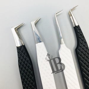 Pinzas de Acero Inoxidable para Extensión de Pestañas, Color Negro y Blanco, Sostenibles, Última Tendencia, Mega Volumen, Pestañas de Visón - Product Image 1