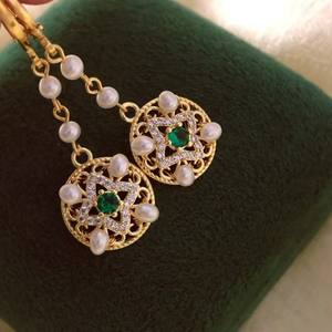 Pendientes Colgantes de Estilo Chino para Mujer, Diseño de Bolsita Hueca Hecha a Mano con Perlas de Agua Dulce y Llavero, Joyería de Moda - Product Image 5