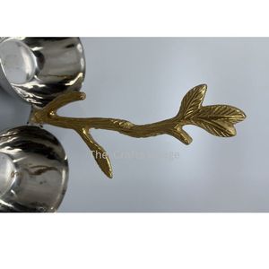 Frutero Doble de Metal Pulido de Lujo con Asa de Hoja de Oro, Plato Decorativo Hecho a Mano para Servir, Vajilla Moderna para Aperitivos - Product Image 2