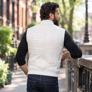 Chaleco de Cuero con Estampado de Cocodrilo para Hombre |   Estilo Occidental |   Chaleco de Cuero Genuino Hecho a Mano para Hombre - Product Image 2