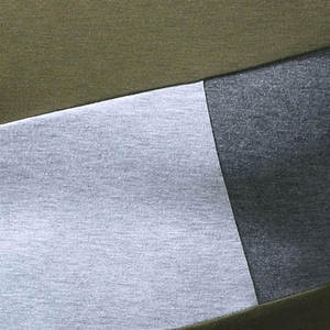 T-shirts élégants pour hommes, conçus pour un style de vie urbain, la gym et les activités de plein air, coupe confortable, en vente. - Product Image 4