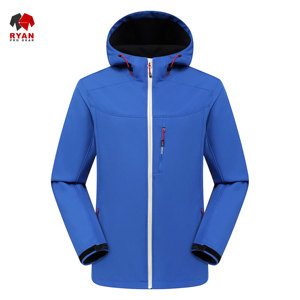 แจ็คเก็ตซอฟต์เชลล์แบบสั่งทำพิเศษสำหรับผู้ชาย ยี่ห้อ Ryan Pro Gear พร้อมซิปปิดและโลโก้แบบกำหนดเอง ดีไซน์ ODM - Product Image 4