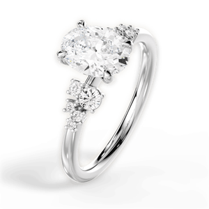 Anillo de Compromiso de Oro Blanco de 14K con Diamante Ovalado Cultivado en Laboratorio de 5.05 CTW y Piedras Laterales Redondas - Product Image 2