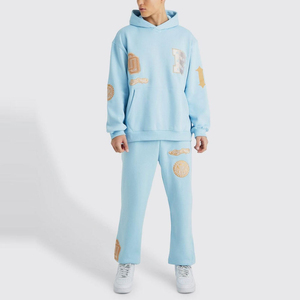Ensemble de survêtement bleu clair à capuche avec lettres et patchs brodés, unisexe, décontracté, pantalon de survêtement et sweat-shirt pleine longueur, 100 % coton - Product Image 1