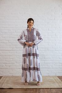 Robe longue personnalisée de haute qualité à imprimé Boho Vintage Silhouette de ligne de broderie en dentelle pour femmes pour des vacances à la plage - Product Image 3