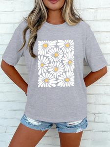 Camiseta de manga corta para mujer, 100% algodón, con estampado gráfico DTF, cuello redondo, camisetas de verano holgadas y cómodas - Product Image 5