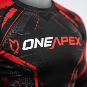 Camiseta de Compresión para Hombre, Roja y Negra, con Estampado por Sublimación, Manga Larga, Ropa Deportiva para Gimnasio, Entrenamiento, Fitness, Running, con Logotipo Personalizado - Product Image 3