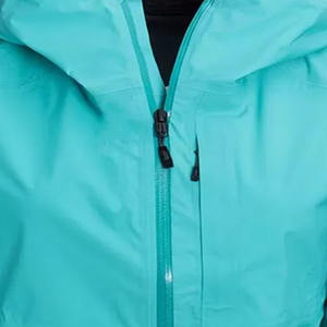 Veste de pluie imperméable confortable pour homme avec fermeture éclair, idéale pour les activités de plein air, les voyages et la randonnée, postée par Dress Sports - Product Image 3