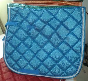 Más Vendidos: Mantas de Silla de Montar para Caballos OEM, Verdes, para Salto y Equitación, Personalizables, de Color Sólido, Transpirables - Product Image 4