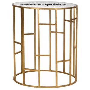 Table de meubles en métal de luxe pour salon et chambre à coucher Table d'appoint décor couleur dorée taille personnalisée Tables de meubles en fer métallique - Product Image 1