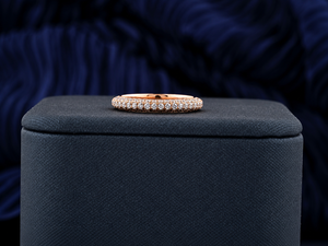 Anillo de Boda de Oro Rosa de 14K con Diamantes Cultivados en Laboratorio - Product Image 1