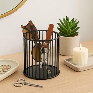 Organisateur de bureau minimaliste rond en métal pour clés, lunettes de soleil et essentiels de bureau – Support autoportant en fer forgé - Product Image 6