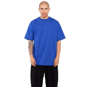 T-shirt uni élégant et lourd Shaka Wear pour adulte, couleur rouge, coupe ample, manches courtes, idéal pour impression personnalisée, t-shirt de marque - Product Image 4
