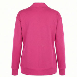 Blouse médicale OEM B2B en gros pour femmes, avec fermeture éclair intégrale, col en V en maille extensible, logo personnalisé et ceinture côtelée - Product Image 3