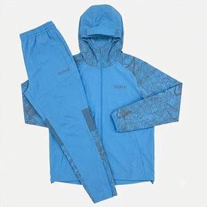 Ensemble de survêtement à capuche 2 pièces bleu ciel pour homme, écoresponsable, style streetwear, veste et pantalon de sport athlétique, tenue de jogging - Product Image 1