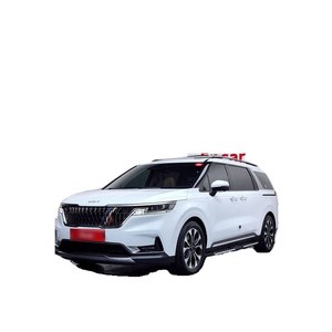 Kia Carnival 2020, 9 Plazas, Versión Signature, 122,174 km, Diésel, Caja de Cambios Automática, Emisión Euro V, Volante a la Izquierda, Cámara Trasera - Product Image 1