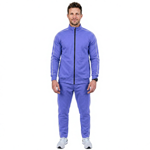Chándal Rojo para Hombre Beazer Sports, con Capucha y Cremallera Completa, Color Sólido, 100% Algodón Orgánico, Forro Polar Transpirable - Product Image 5