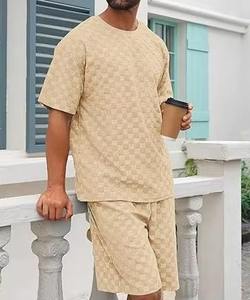 Conjunto de Camiseta y Pantalones Cortos para Hombre con Logotipo Personalizado OEM, Tallas Grandes hasta 5XL, Conjunto de 2 Piezas con Estampado de Manga Corta de Secado Rápido para Verano - Product Image 2