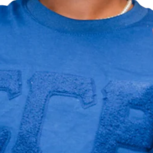 T-shirt en chenille Sigma Gamma Rho bleu roi pour femme, avec lettres grecques brodées, haut décontracté à col rond de qualité supérieure - Product Image 3