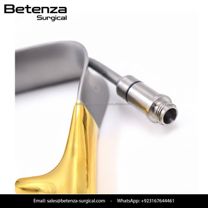 Écarteur mammaire Ferreira en acier inoxydable avec fibre optique, autoclavable, pour chirurgie plastique des seins - Product Image 3