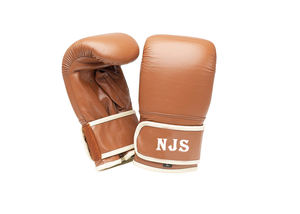 Custom Made Karate Mitts Gloves Genuine Leather Outdoor Professional MMA Gloves Waterproof Non-Slip Design for Boxing Training - Product Image 2