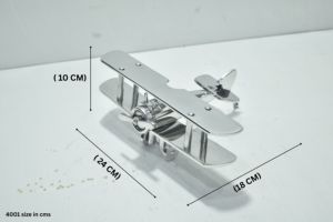 Raboteuse manuelle en métal de qualité supérieure avec lame de coupe tranchante pour le rabotage, le lissage et le nivellement des surfaces, disponible à la vente - Product Image 3