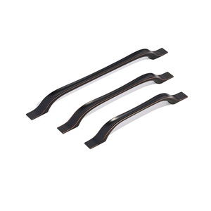 Poignées carrées noires en aluminium pour tiroirs de placard, meubles et portes d'armoires de cuisine – Vente chaude - Product Image 1