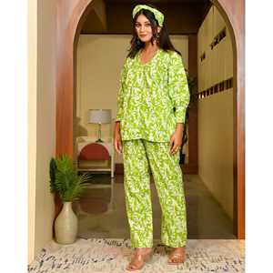 Ensemble 2 pièces en velours côtelé de coton vert pomme doux pour femme, manches longues, taille XS, style décontracté - Product Image 2