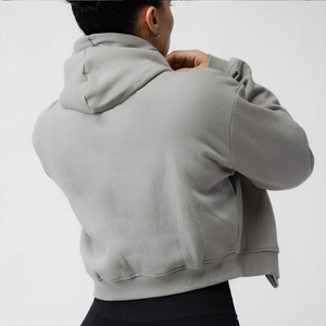 Sweat-shirts à capuche courts pour femmes avec personnalisation de marque, fournisseur en gros Pakistan, marchés d'exportation OEM - Product Image 4