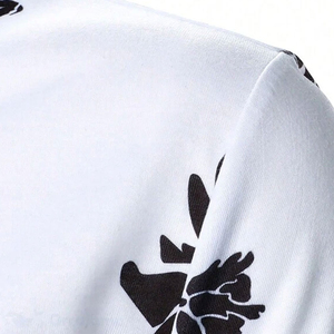 Camisetas Polo Personalizadas |   Estampado Floral de Rosas Blancas y Negras para Sublimación |   Tejido Transpirable, Antihumedad y Antiarrugas - Product Image 3