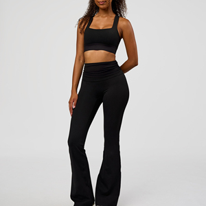 Soutien-gorge de sport pour femme, noir uni, col carré, dos nageur, maintien moyen, sans coutures, pour yoga et fitness - Product Image 5