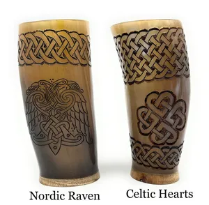 Vasos de cuerno de búfalo natural grabados a medida, vasos de chupito vikingos pulidos para cerveza y hidromiel ecológicas, elegante taza de té estilo romántico - Product Image 5