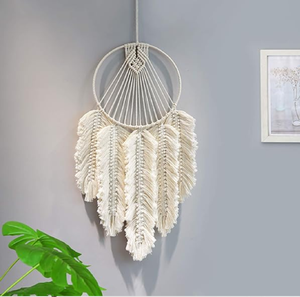 Magnifiques tentures murales en macramé crème assorties en trio, mettant en valeur des détails de nœuds contemporains complexes, décoration intérieure, disponibles en version verticale - Product Image 4
