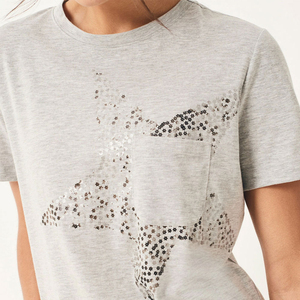 เสื้อยืด FLY FIT INTERNATIONAL รุ่นผู้หญิง คอกลม สีพื้น ทรงเข้ารูป ผ้ายืด/ไนลอน แห้งเร็ว แฟชั่นใหม่ สำหรับใส่ทุกวัน - Product Image 5
