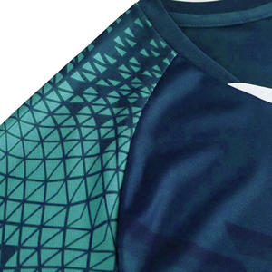 เสื้อฟุตบอลผู้ชายราคาส่ง รุ่นล่าสุด ขายดี ผ้ากันยับ ทนทาน - Product Image 4