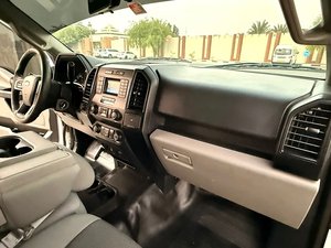 Occasion 2019 Ford F-Series Spécifications GCC 135 000 km 399 ch 6 places 8 cylindres 4000+ cm³ Conduite à gauche Type de carburant essence Transmission automatique - Product Image 5