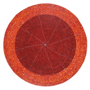 Set de table décoratif de Noël élégant, rond et perlé, idéal pour la restauration saisonnière hivernale, parfait pour les hôtels et les mariages. - Product Image 1