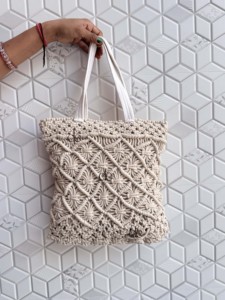 มาใหม่ล่าสุดฤดูร้อนชายหาดฟางกระเป๋าโบฮีเมียนโครเชต์Tote Handmadeผู้หญิงไหล่กระเป๋าหญ้าทะเลกระเป๋าสแควร์ - Product Image 4